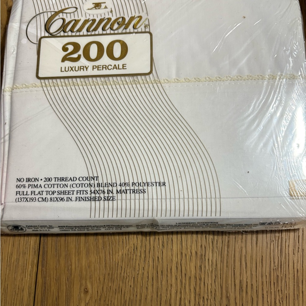 Canon White Sheet with cream Trim Luxury Percale